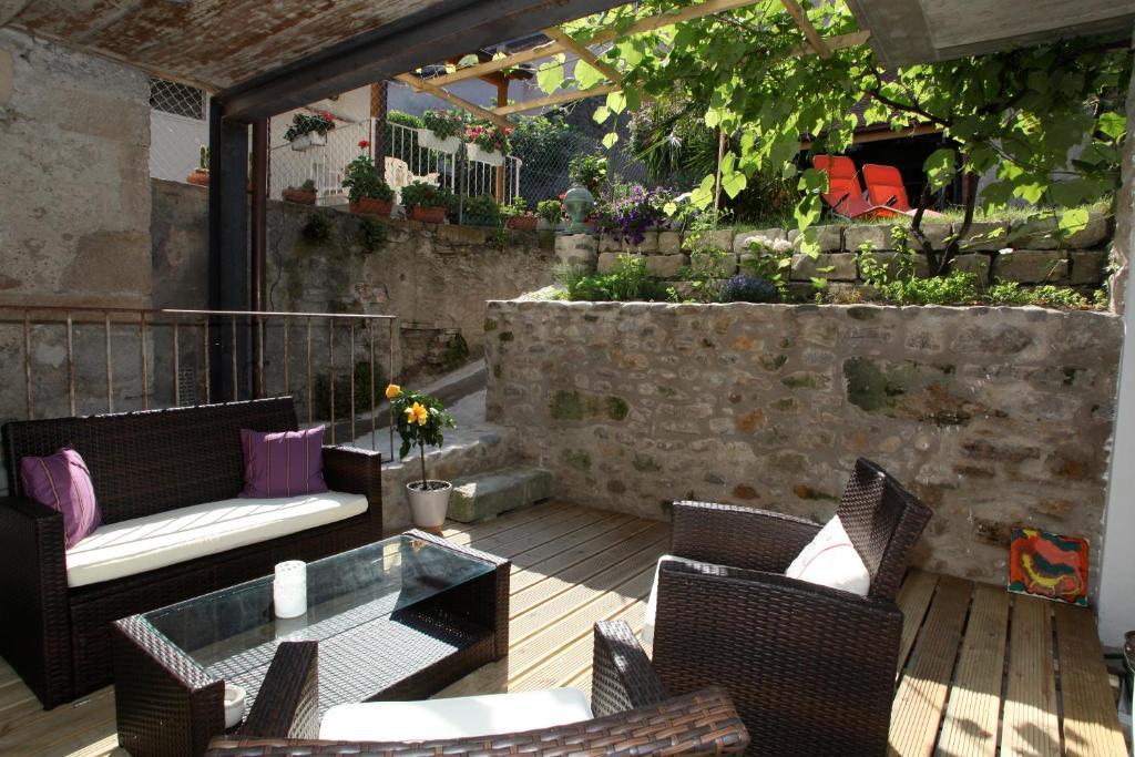 The Old Town Flat Apartamento Murten Quarto foto